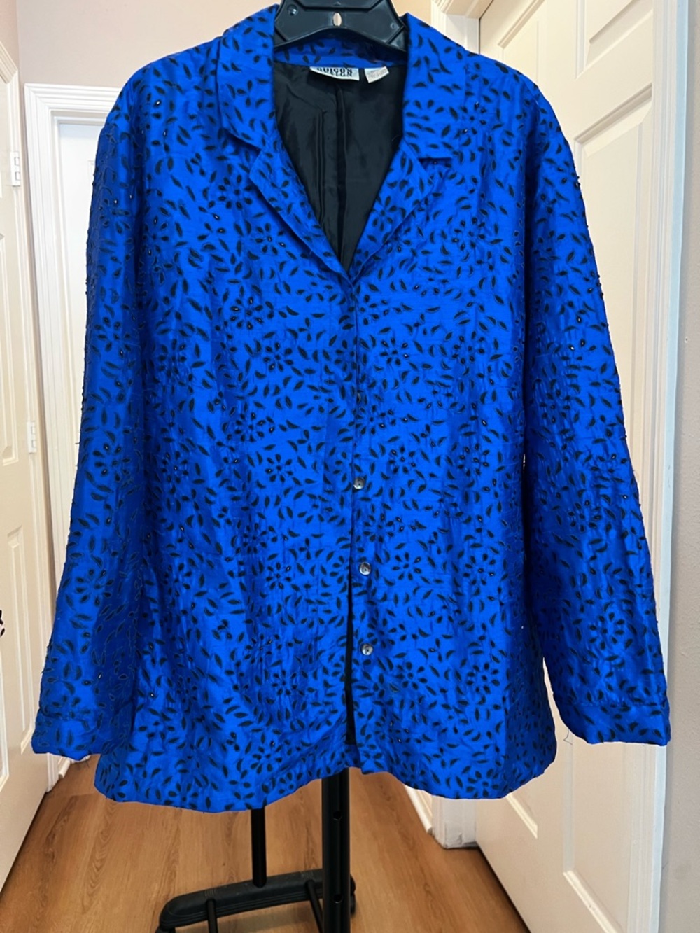 Chico's Royal Blue and Black Silk Jacket with Leaf Motif